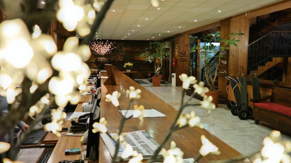 Plaza Uruapan Hotel מראה חיצוני תמונה