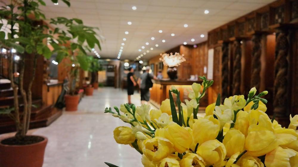 Plaza Uruapan Hotel מראה חיצוני תמונה