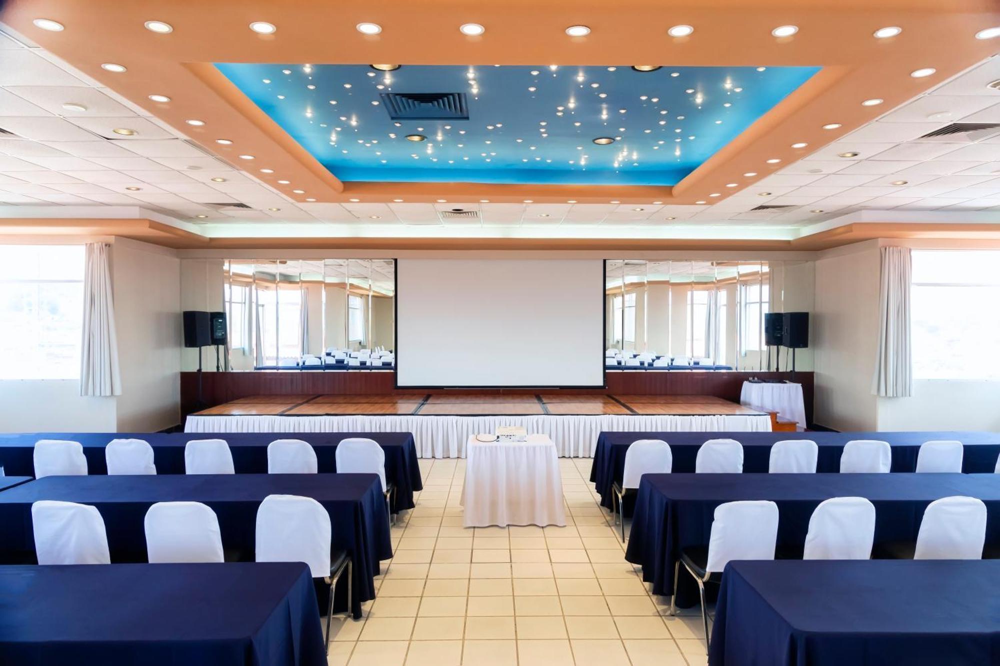 Plaza Uruapan Hotel מראה חיצוני תמונה